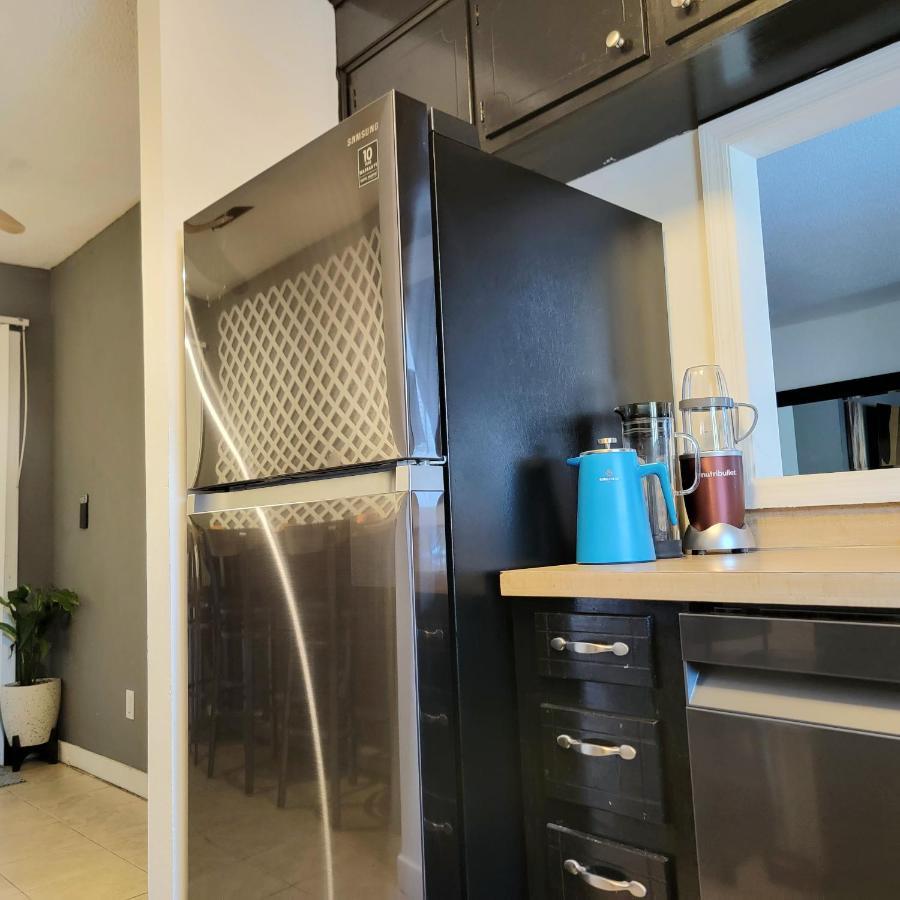 Вилла Hi-Tek-Duplex A-Two 75In 4K Led Чарльстон Экстерьер фото