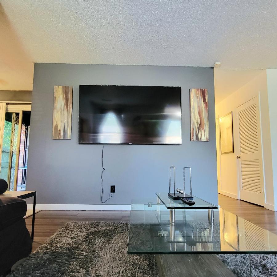 Вилла Hi-Tek-Duplex A-Two 75In 4K Led Чарльстон Экстерьер фото
